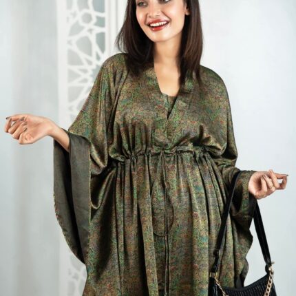 Modern Minimalist Kaftan